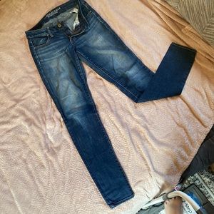 AE Jegging Super Stretch. 6 long